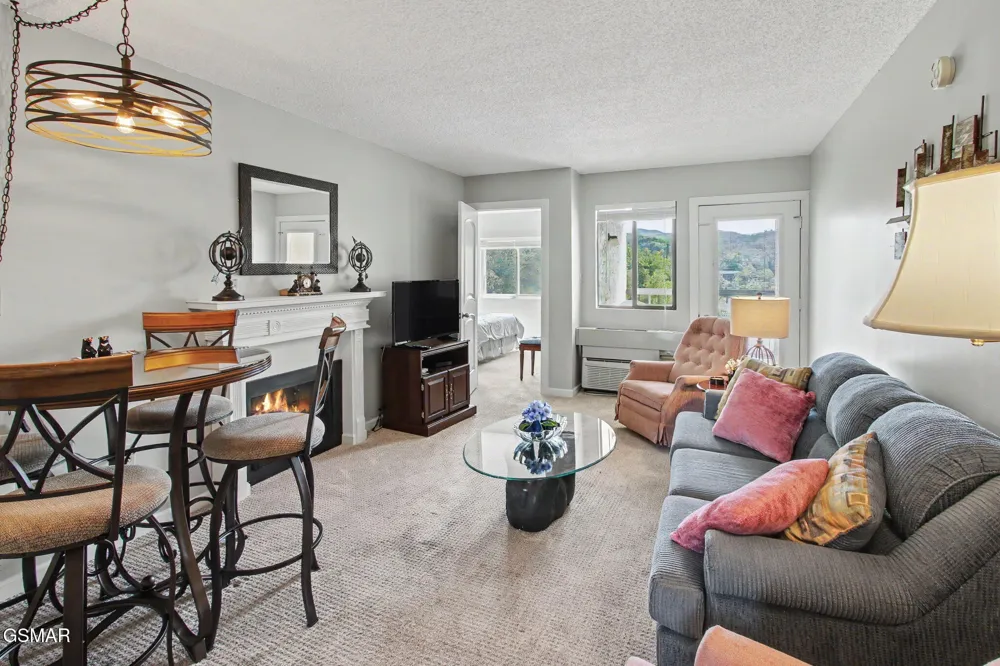 102 Baskins Creek Bypass #404 Gatlinburg, TN 37738