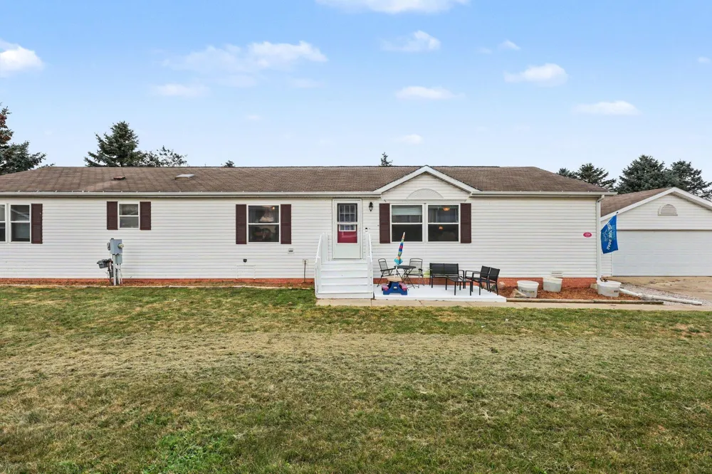 1893 Lanark Court Grass Lake, MI 49240
