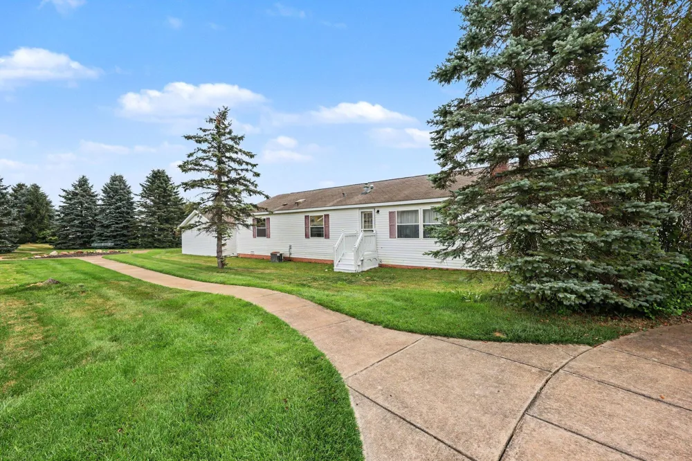 1893 Lanark Court Grass Lake, MI 49240