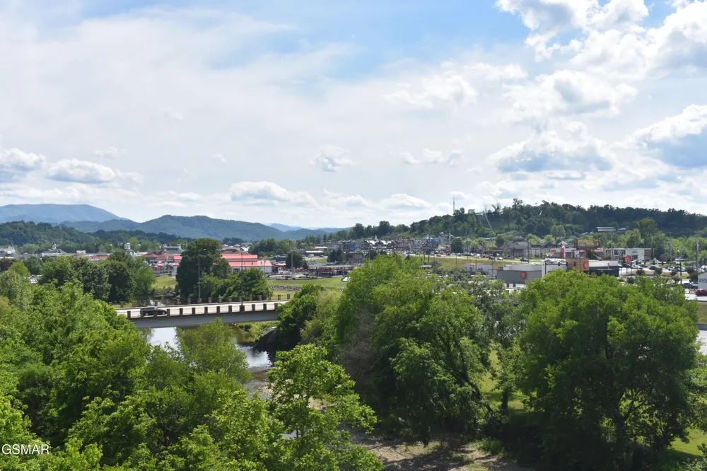 1410 Hurley Drive #UNIT 504 Sevierville, TN 37862