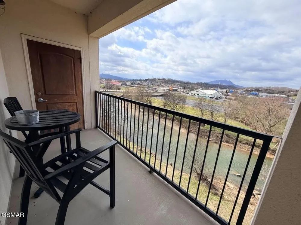 1410 Hurley Drive #UNIT 504 Sevierville, TN 37862