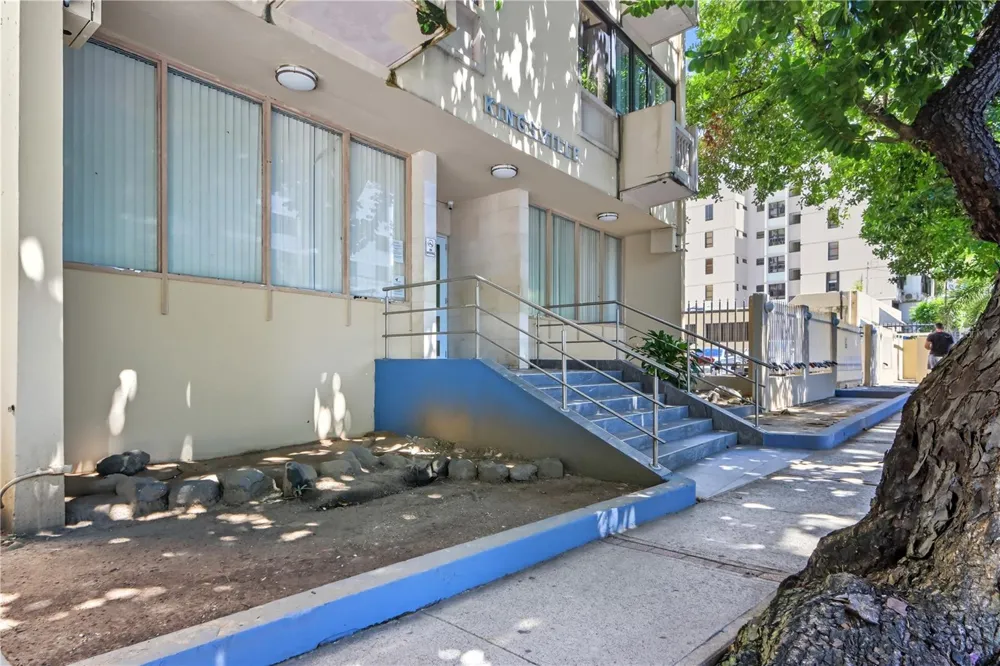 63 KINGS CT ##3A San Juan, PR 00911