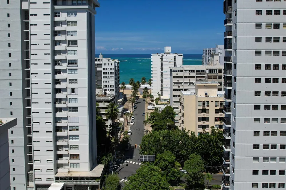 63 KINGS CT ##3A San Juan, PR 00911