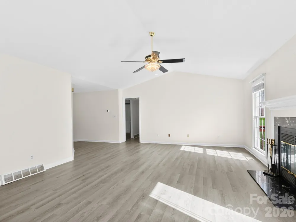 1 Strathmore Drive Arden, NC 28704