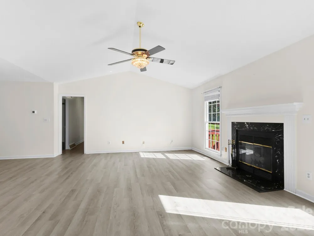 1 Strathmore Drive Arden, NC 28704