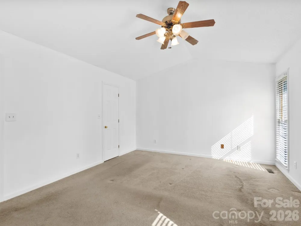 1 Strathmore Drive Arden, NC 28704