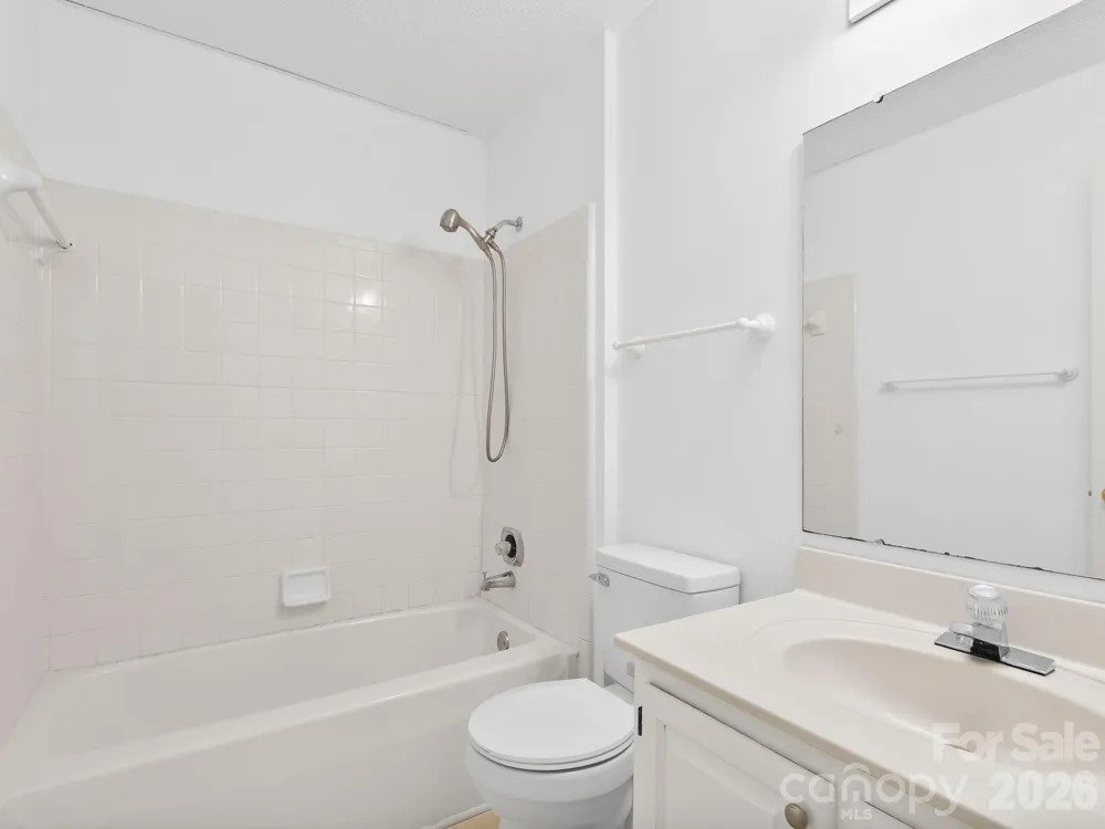 1 Strathmore Drive Arden, NC 28704