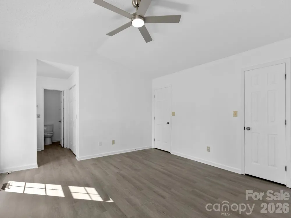 1 Strathmore Drive Arden, NC 28704