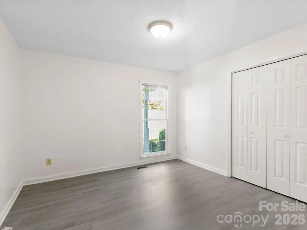 1 Strathmore Drive Arden, NC 28704