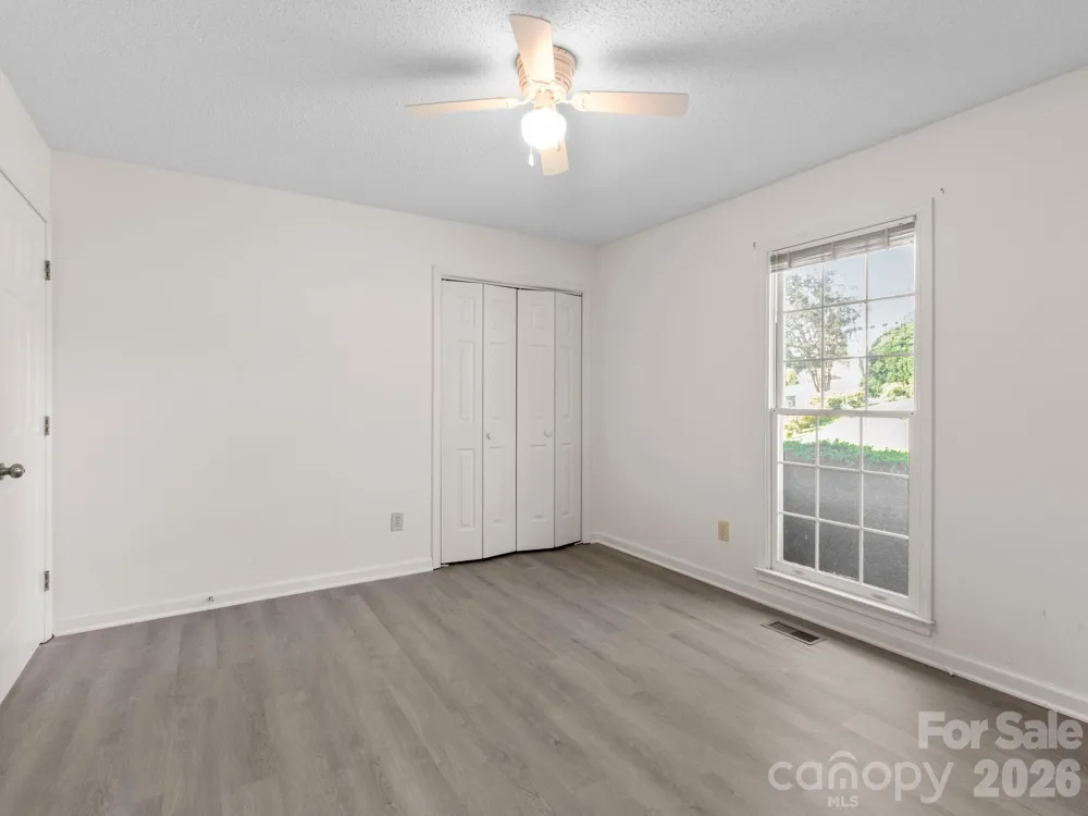 1 Strathmore Drive Arden, NC 28704