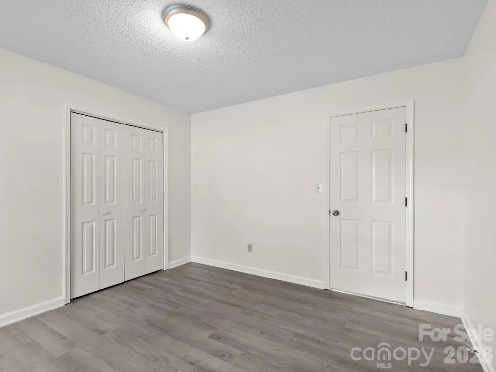 1 Strathmore Drive Arden, NC 28704