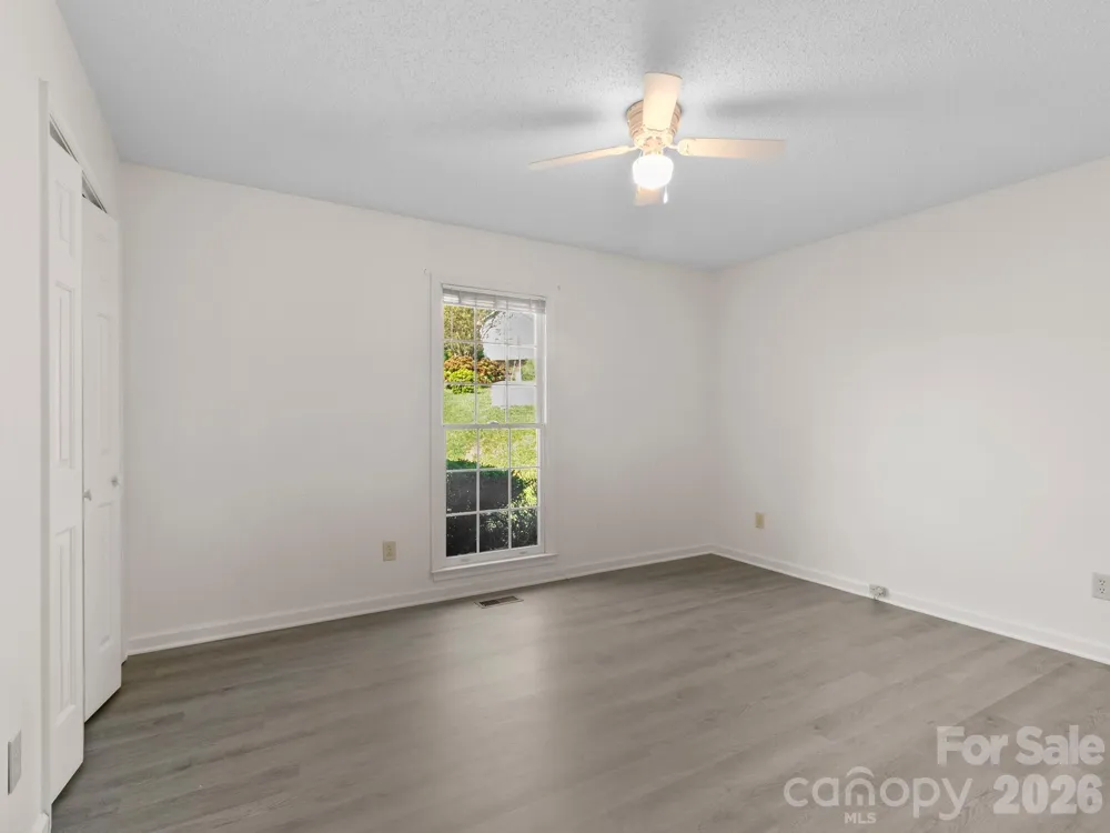 1 Strathmore Drive Arden, NC 28704