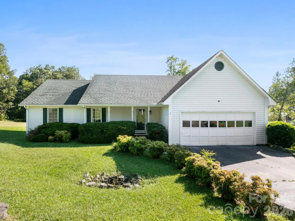 1 Strathmore Drive Arden, NC 28704