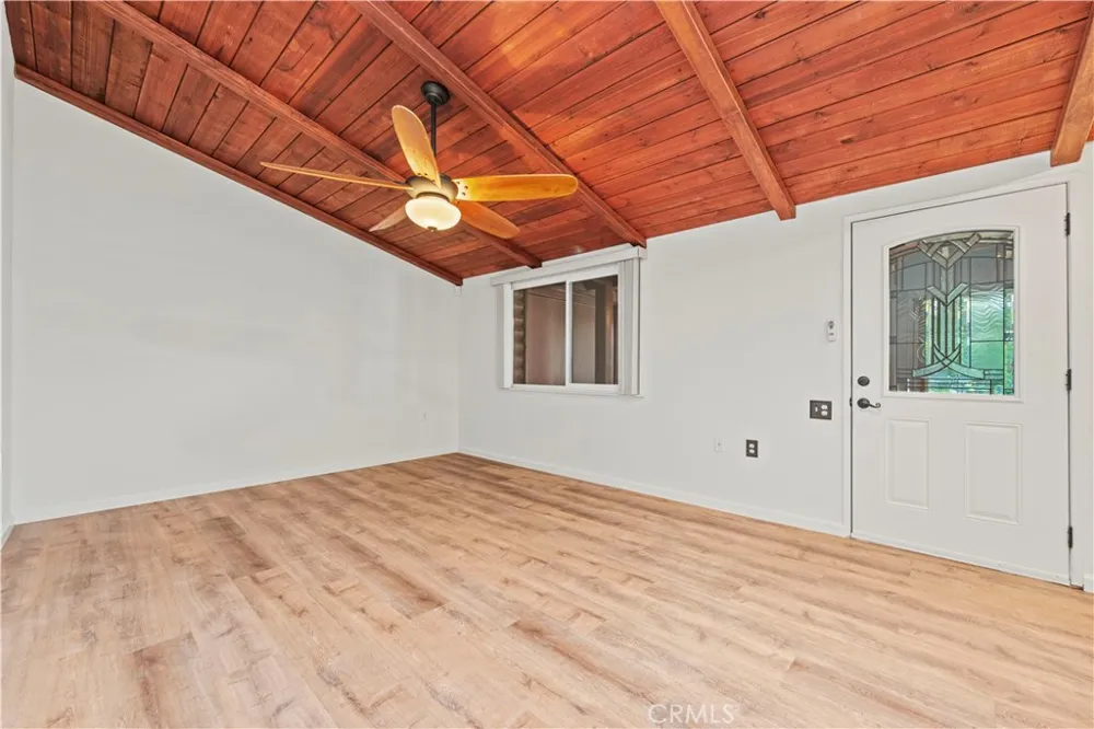 19120 Avenue Of The Oaks #A Newhall, CA 91321