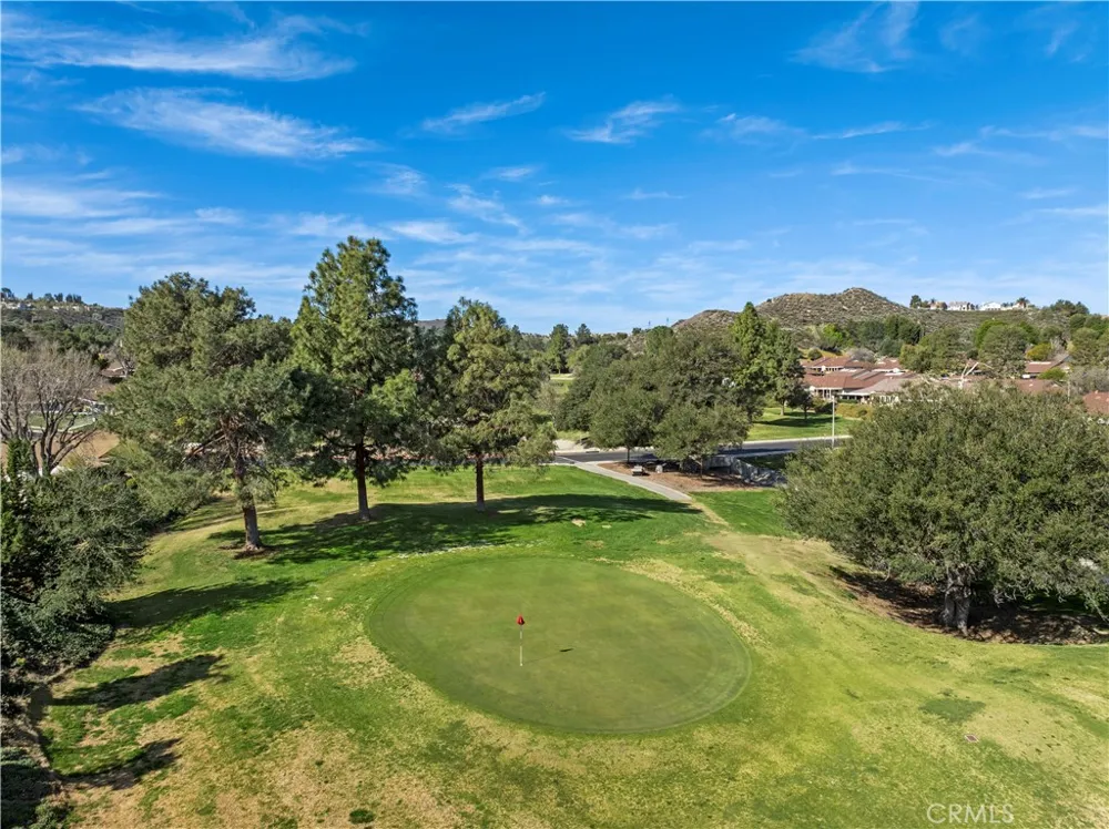 19120 Avenue Of The Oaks #A Newhall, CA 91321