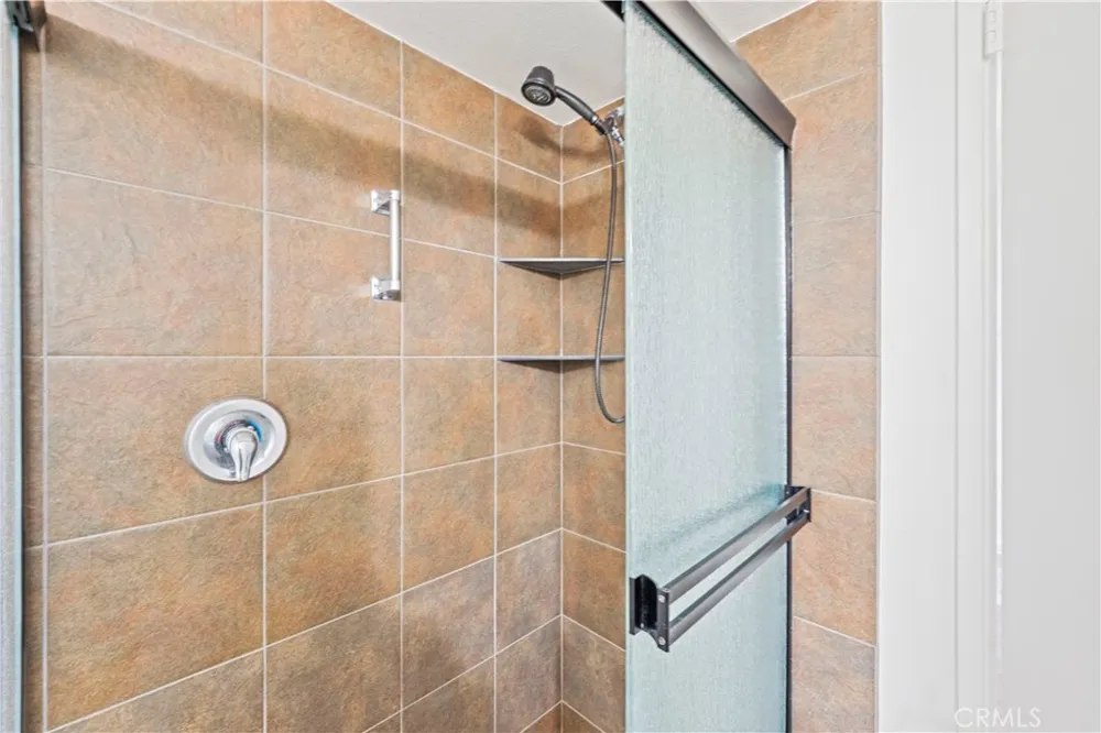 19120 Avenue Of The Oaks #A Newhall, CA 91321