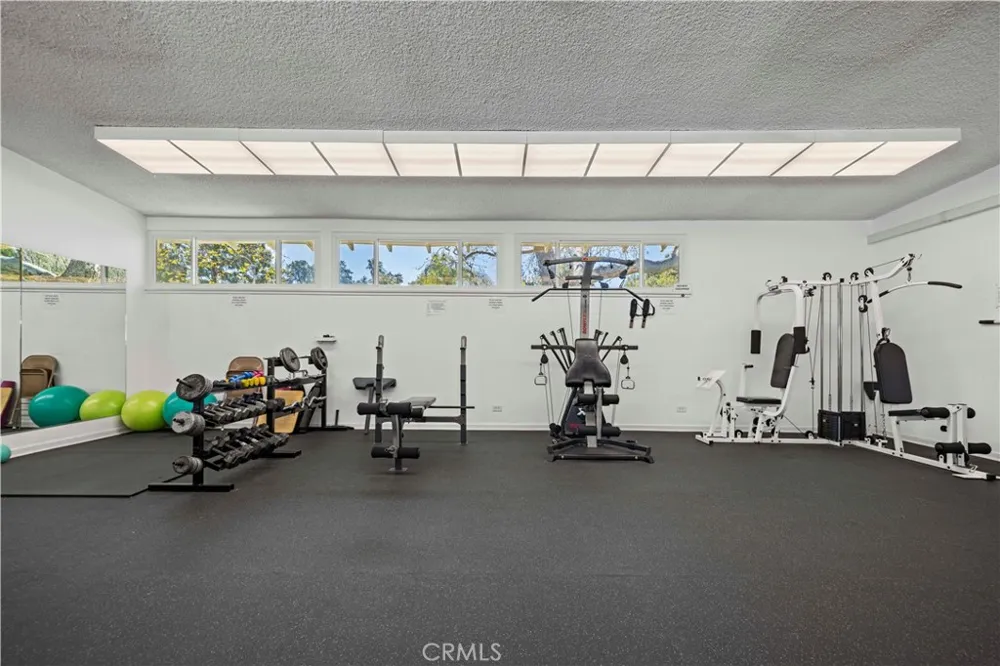 19120 Avenue Of The Oaks #A Newhall, CA 91321
