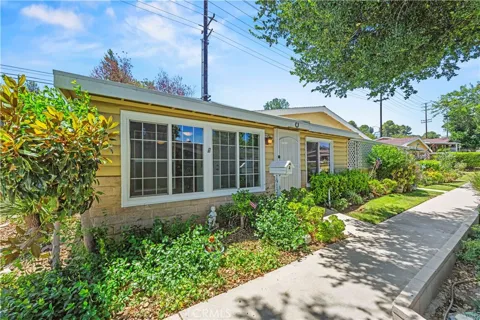 19120 Avenue Of The Oaks #A