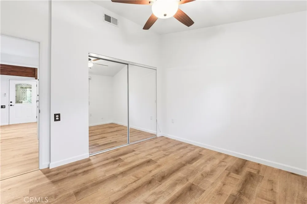 19120 Avenue Of The Oaks #A Newhall, CA 91321