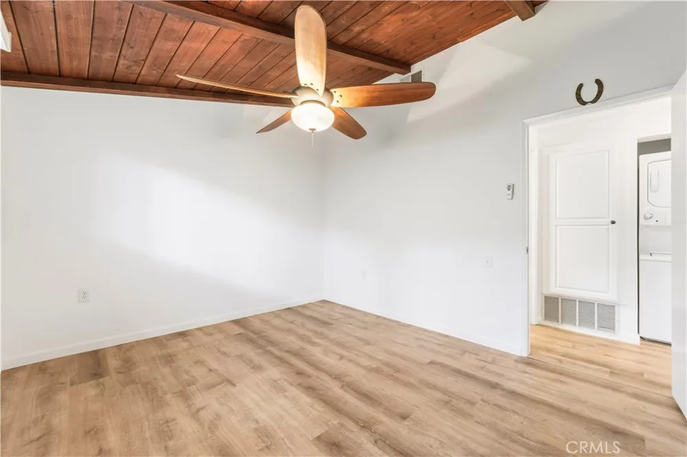 19120 Avenue Of The Oaks #A Newhall, CA 91321