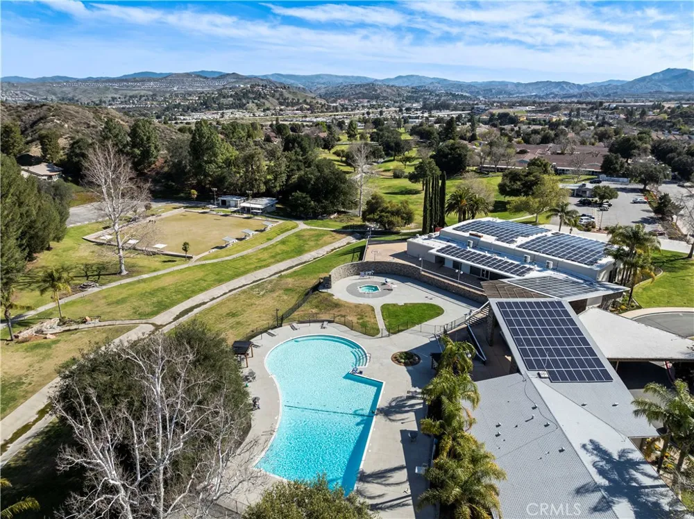 19120 Avenue Of The Oaks #A Newhall, CA 91321