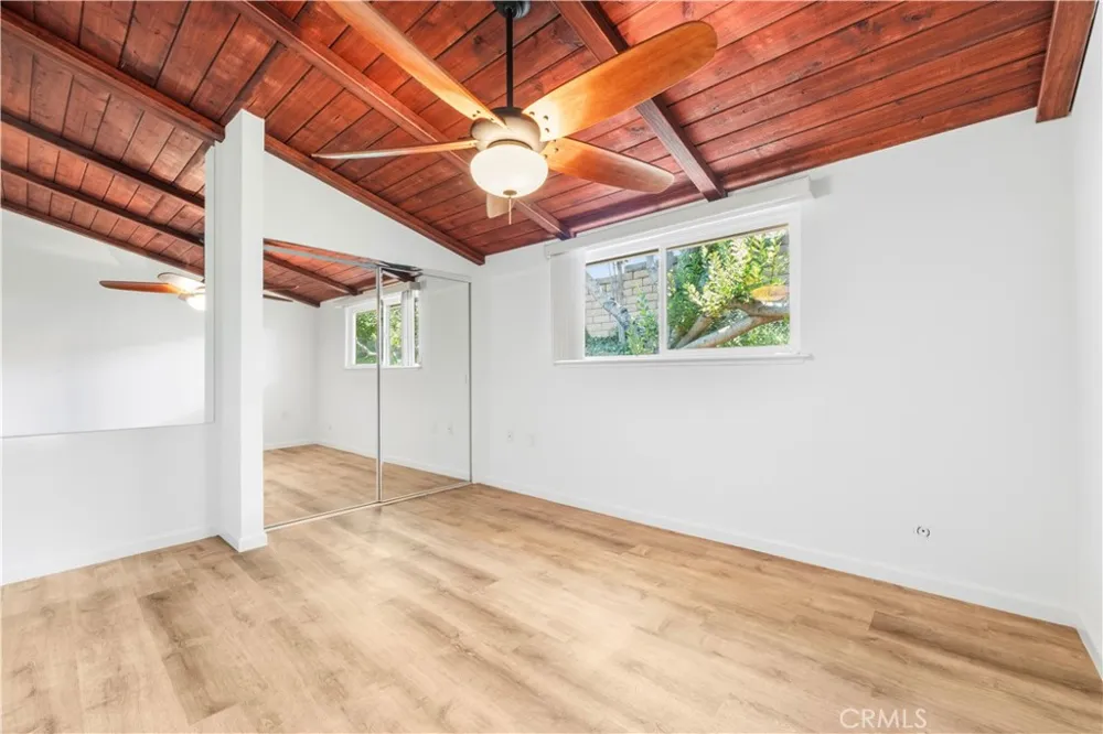 19120 Avenue Of The Oaks #A Newhall, CA 91321