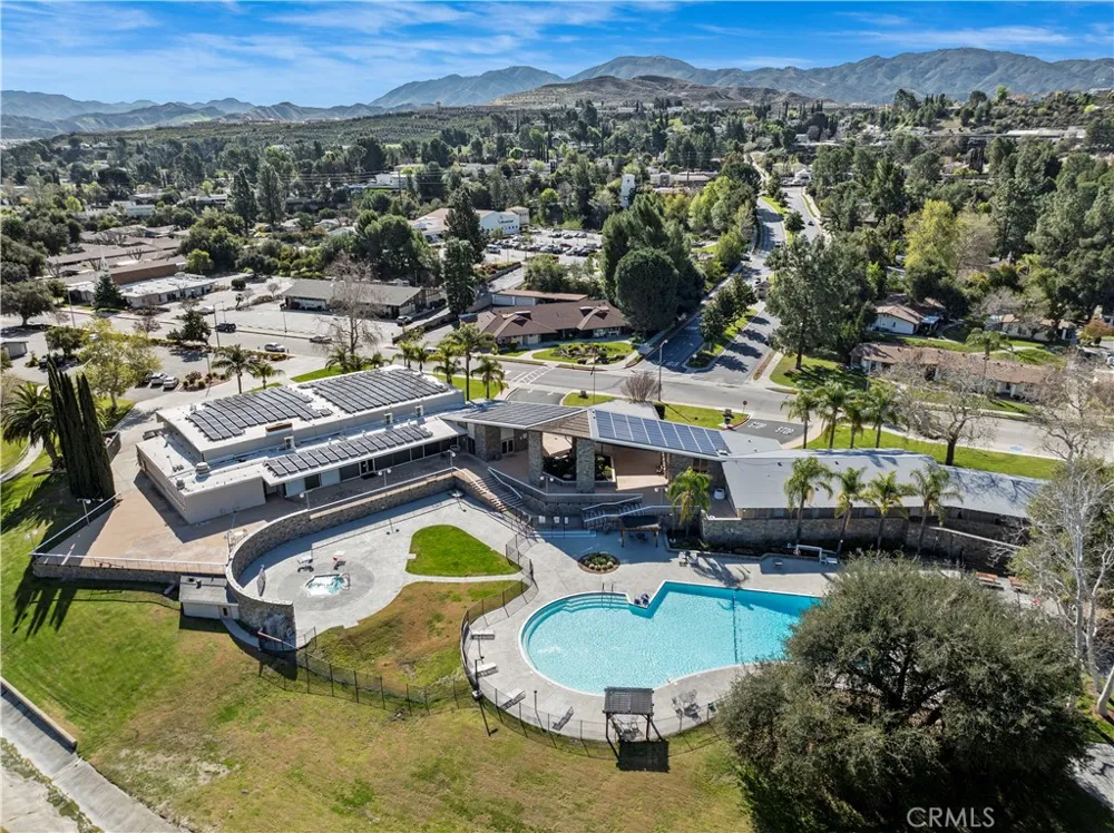 19120 Avenue Of The Oaks #A Newhall, CA 91321