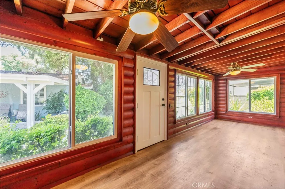19120 Avenue Of The Oaks #A Newhall, CA 91321