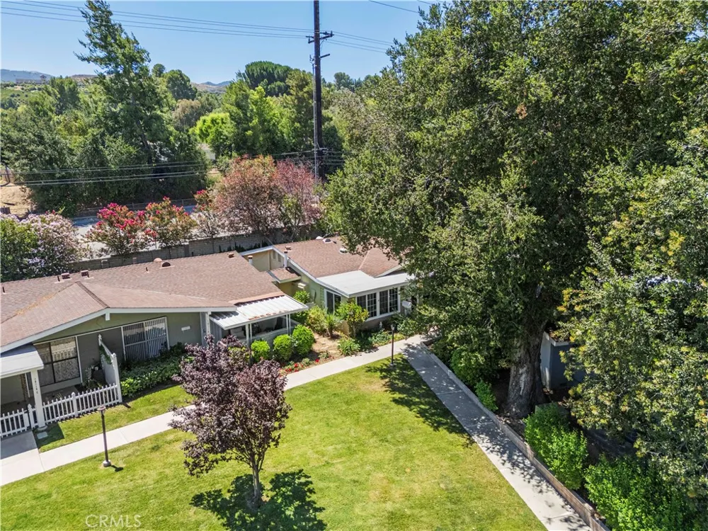 19120 Avenue Of The Oaks #A Newhall, CA 91321