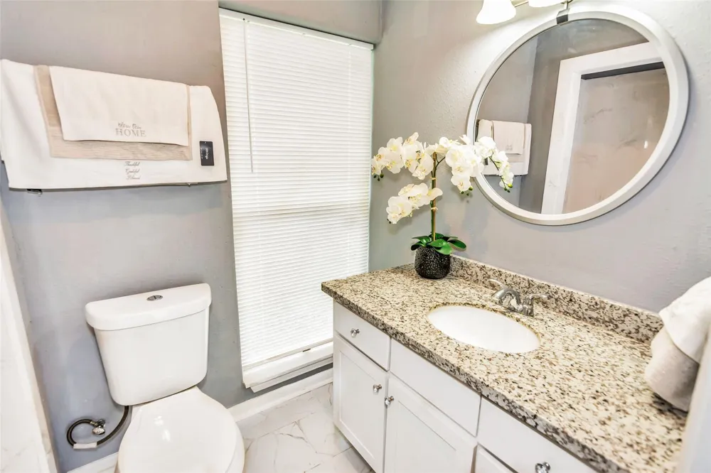 481 County Road 2084 Liberty, TX 77575