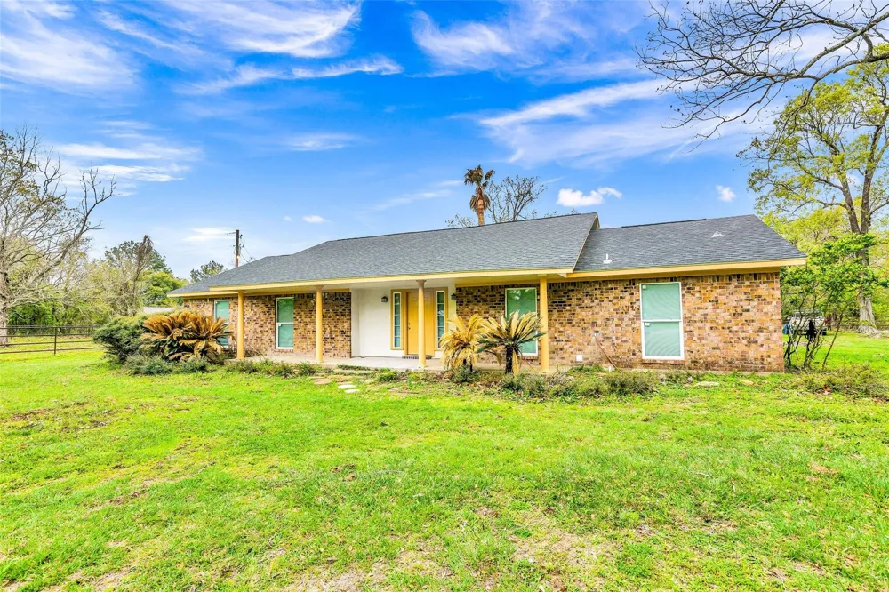 481 County Road 2084 Liberty, TX 77575