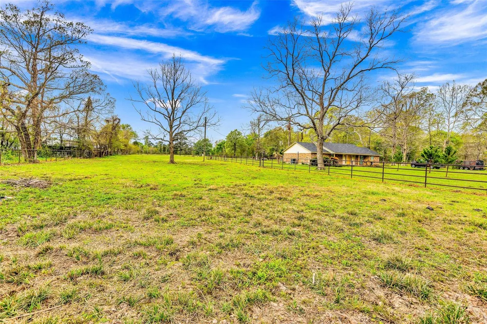 481 County Road 2084 Liberty, TX 77575