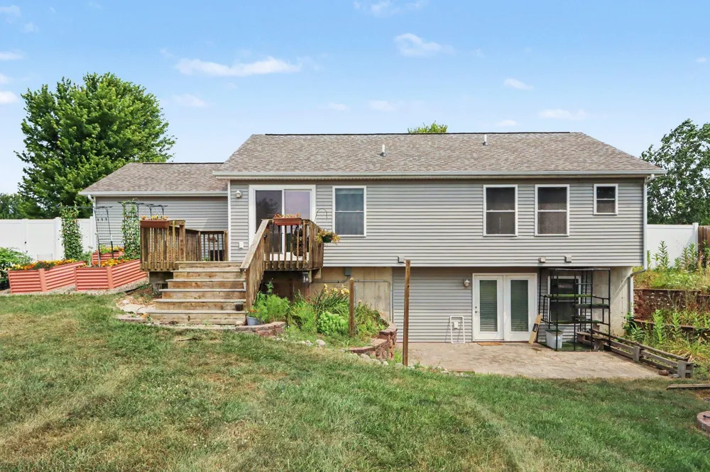 7666 Stermer Drive Kalamazoo, MI 49048