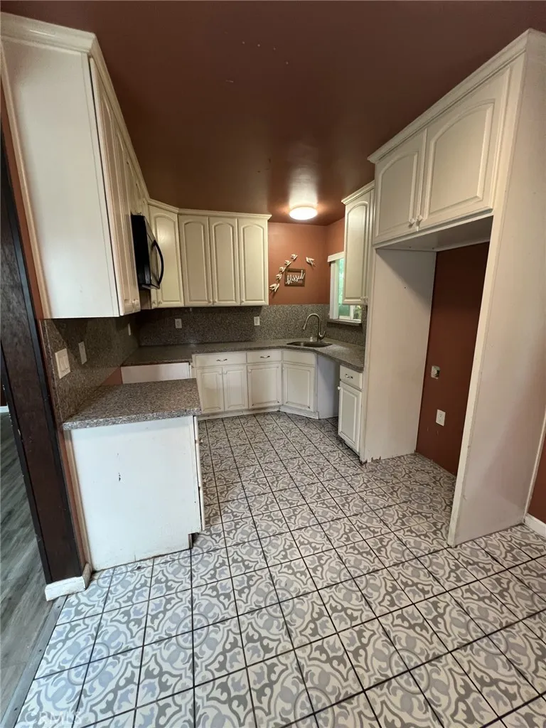 14826 Dalwood Avenue Norwalk, CA 90650