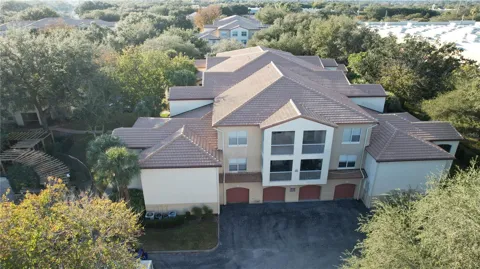 827 CAMARGO WAY #112