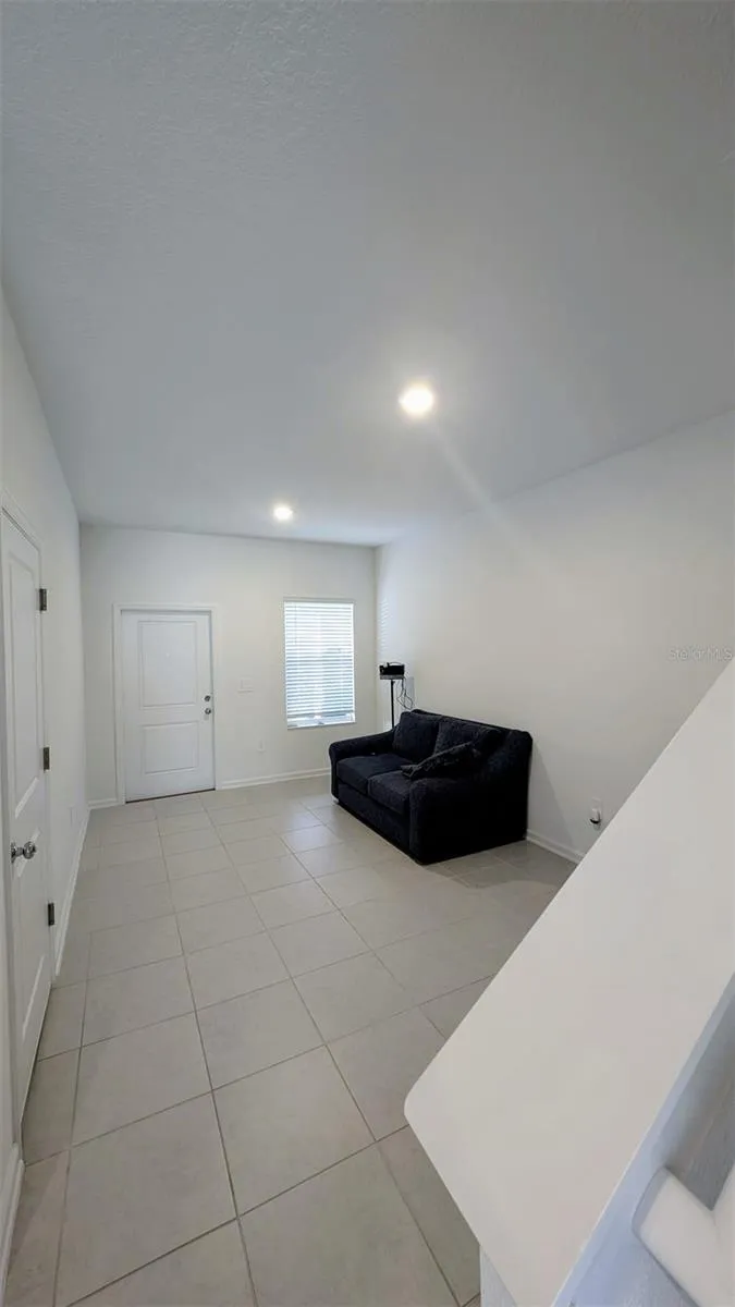 3010 CHANTILLY DRIVE Davenport, FL 33837