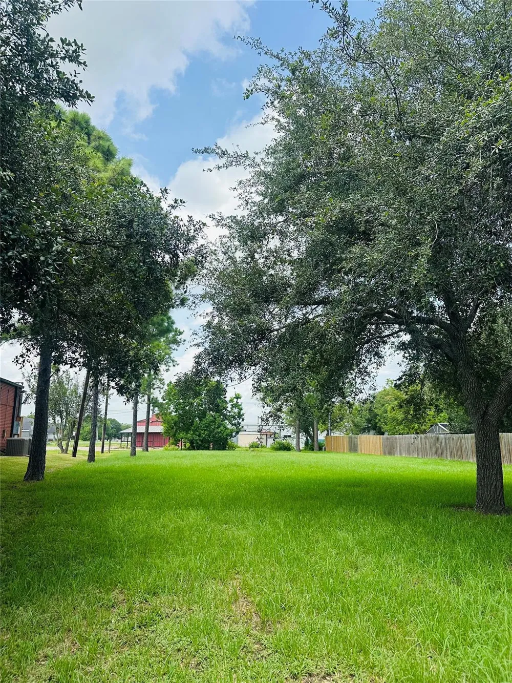 101 Knight Street Angleton, TX 77515