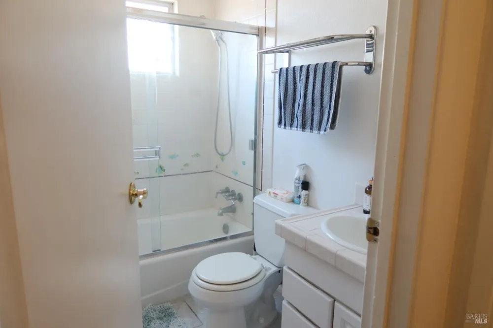 303 Dahlia Street Fairfield, CA 94533