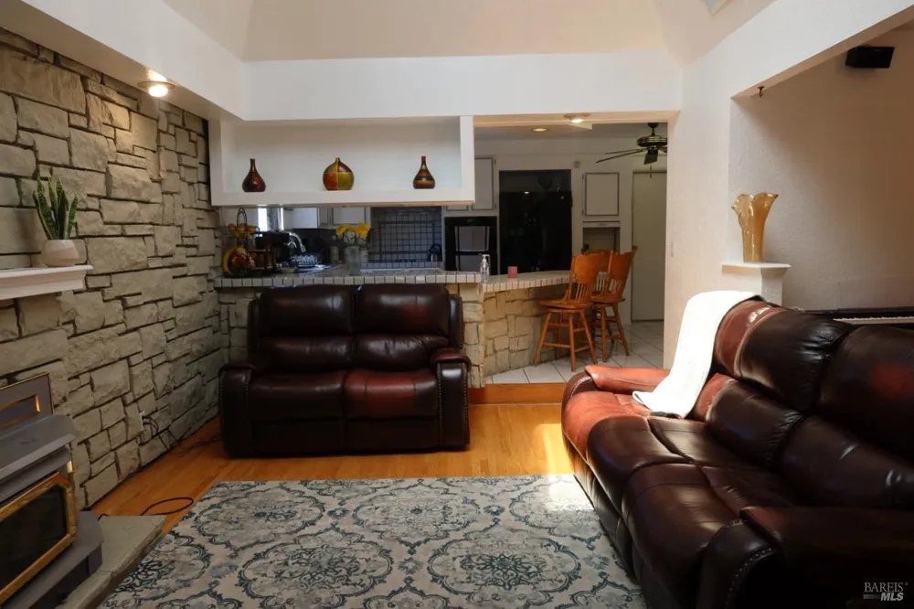 303 Dahlia Street Fairfield, CA 94533