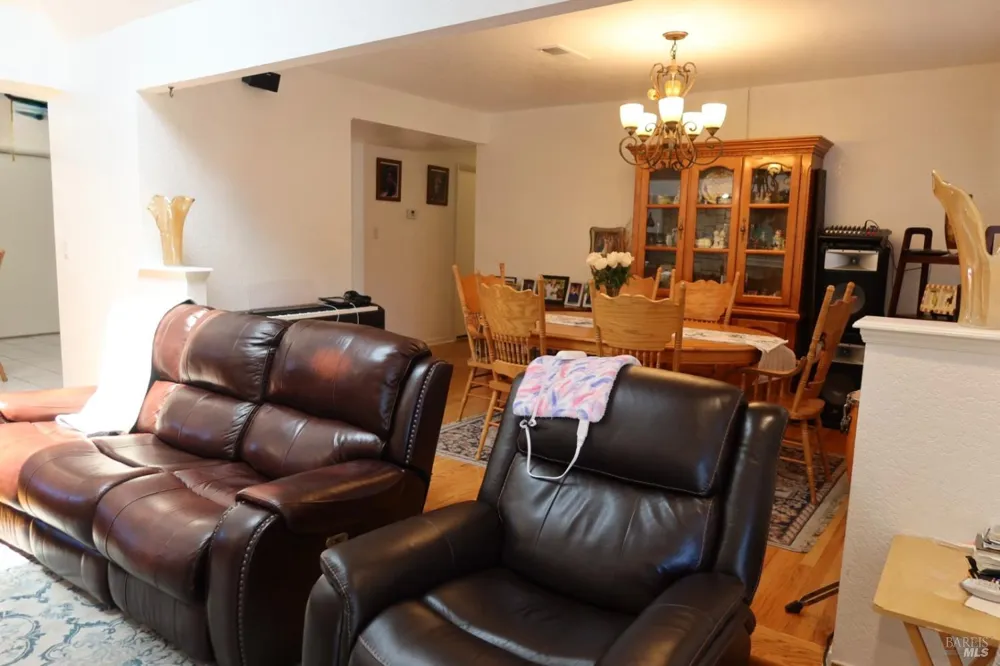 303 Dahlia Street Fairfield, CA 94533