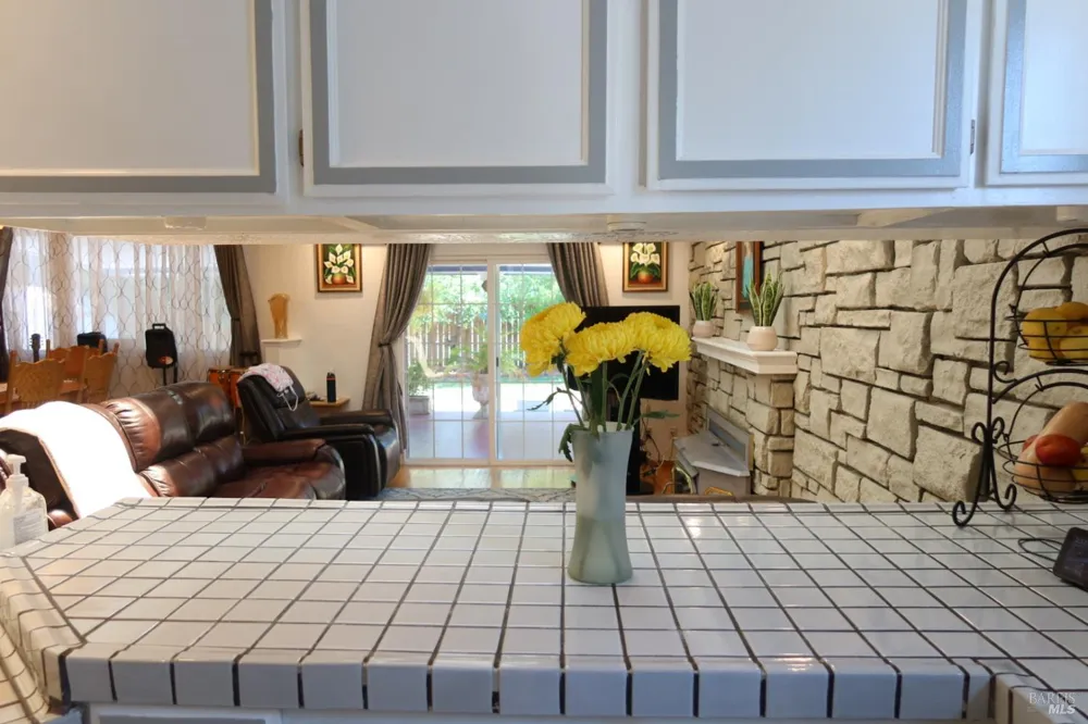 303 Dahlia Street Fairfield, CA 94533