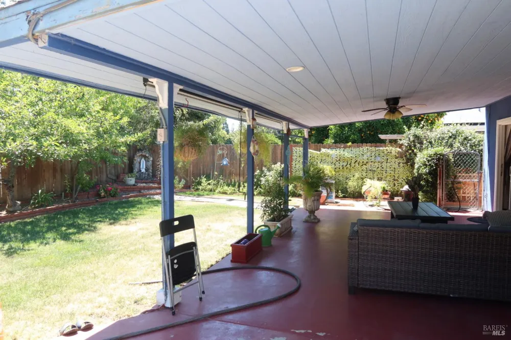 303 Dahlia Street Fairfield, CA 94533