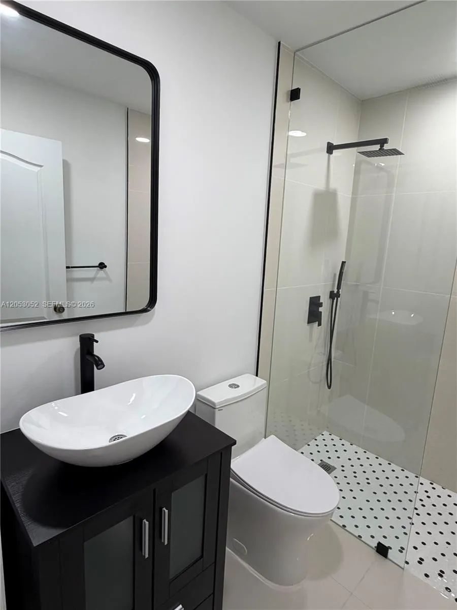 14845 SW 36th Ter Miami, FL 33185