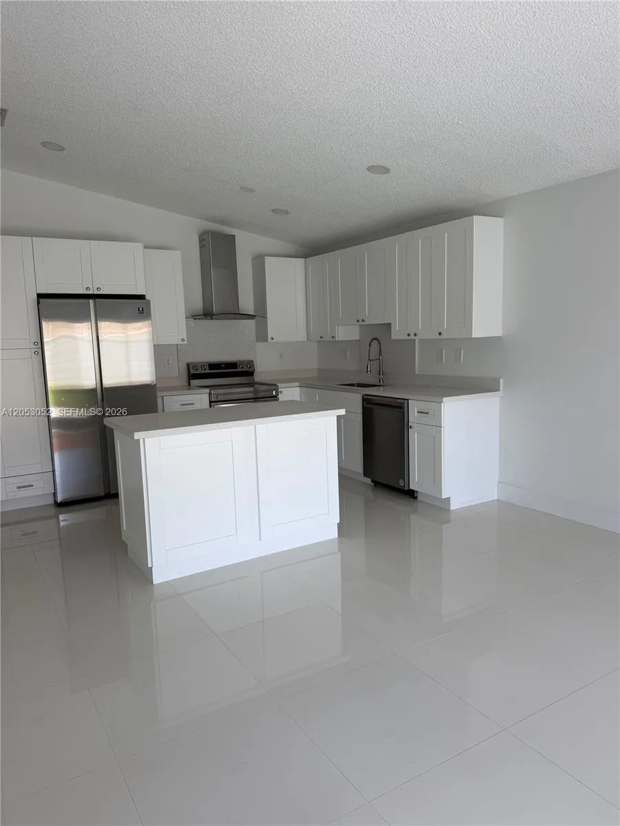 14845 SW 36th Ter Miami, FL 33185