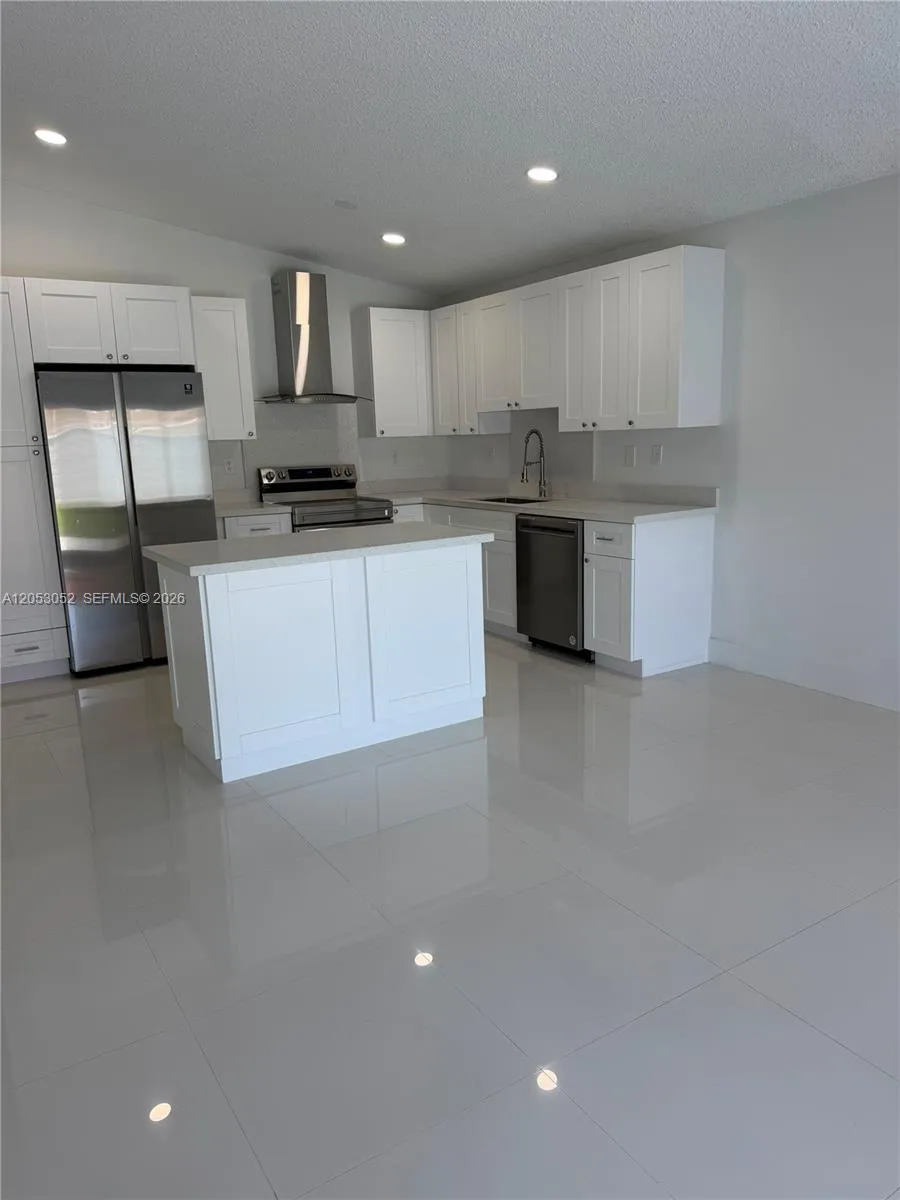 14845 SW 36th Ter Miami, FL 33185