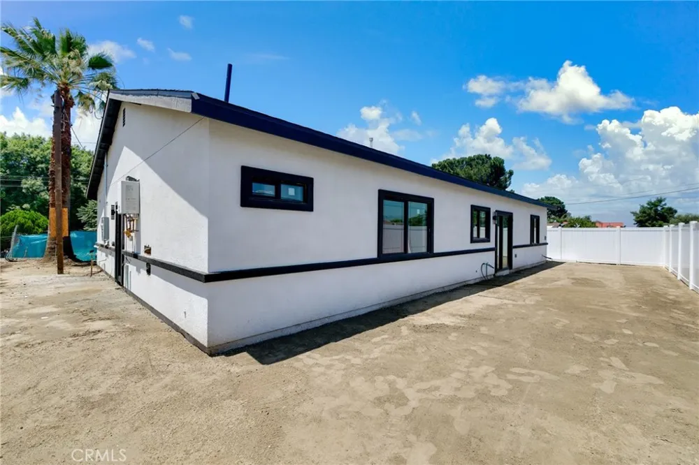 25996 Juanita Loma Linda, CA 92318