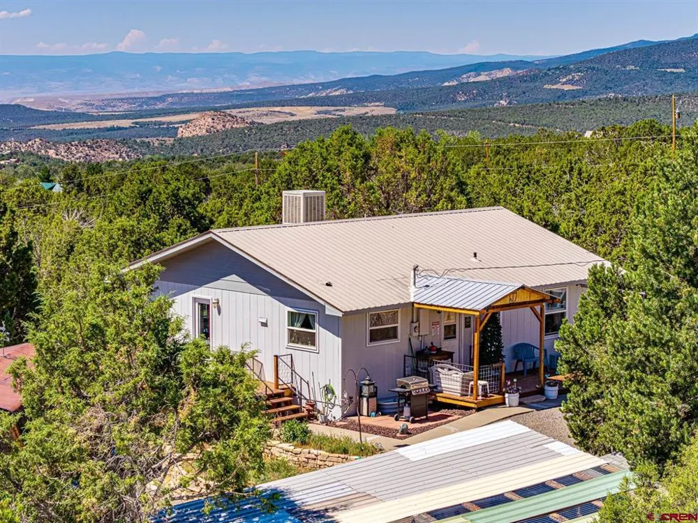 21582 Uintah Road Cedaredge, CO 81413