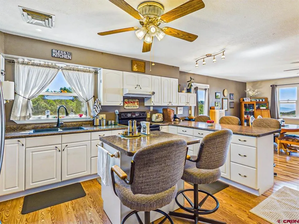 21582 Uintah Road Cedaredge, CO 81413