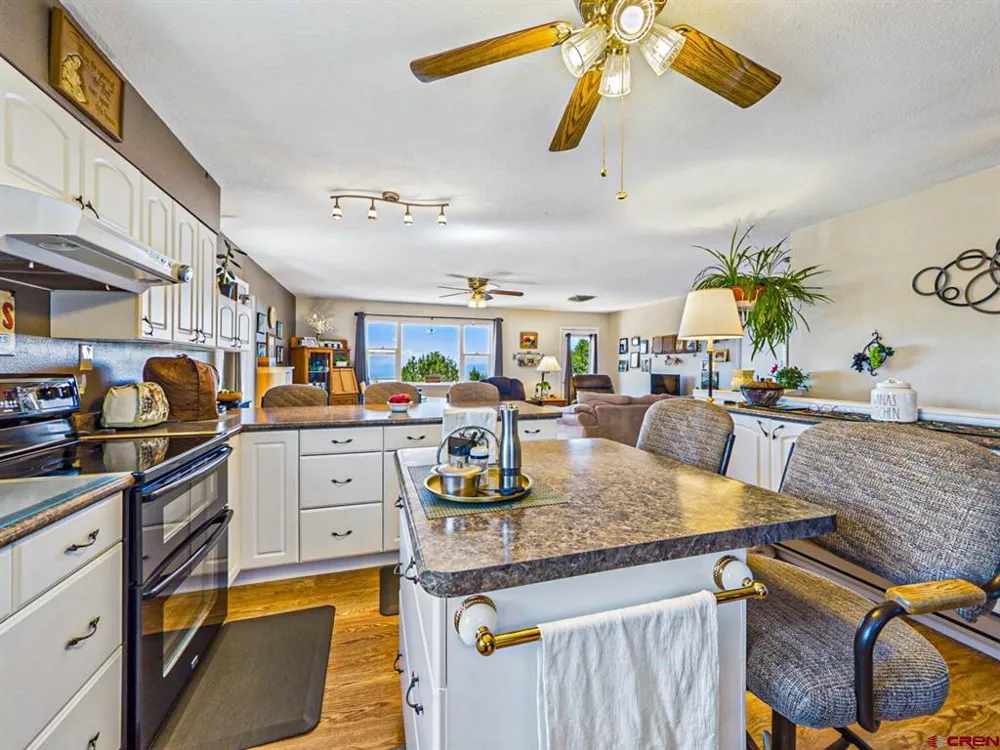 21582 Uintah Road Cedaredge, CO 81413