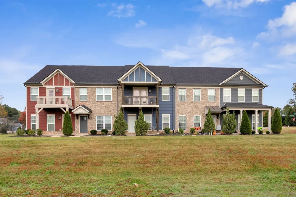 2505 Hidden Creek Ct Columbia, TN 38401